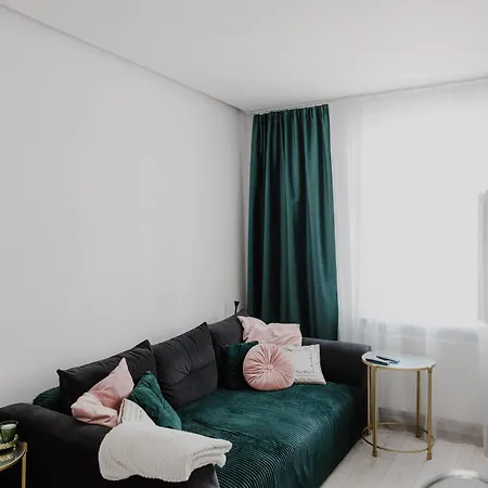Apartment Ah Zimna *