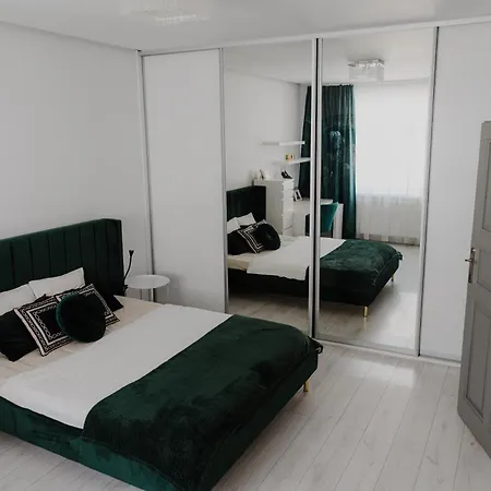 Apartment Ah Zimna